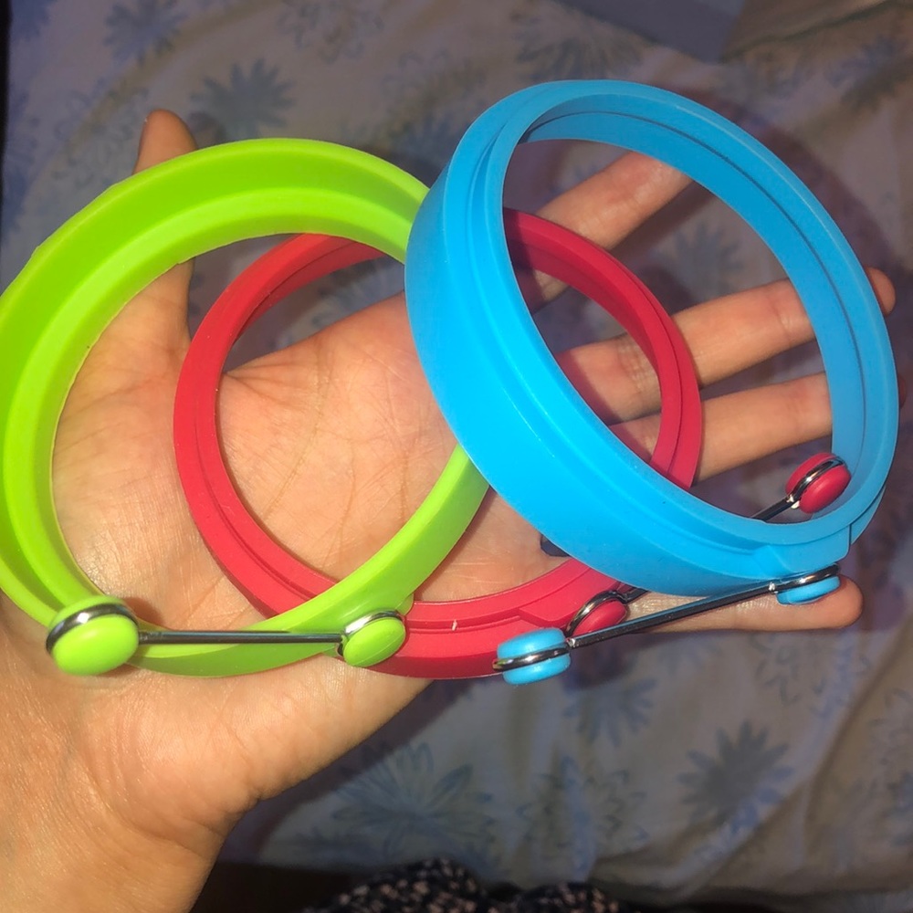 Egg rings